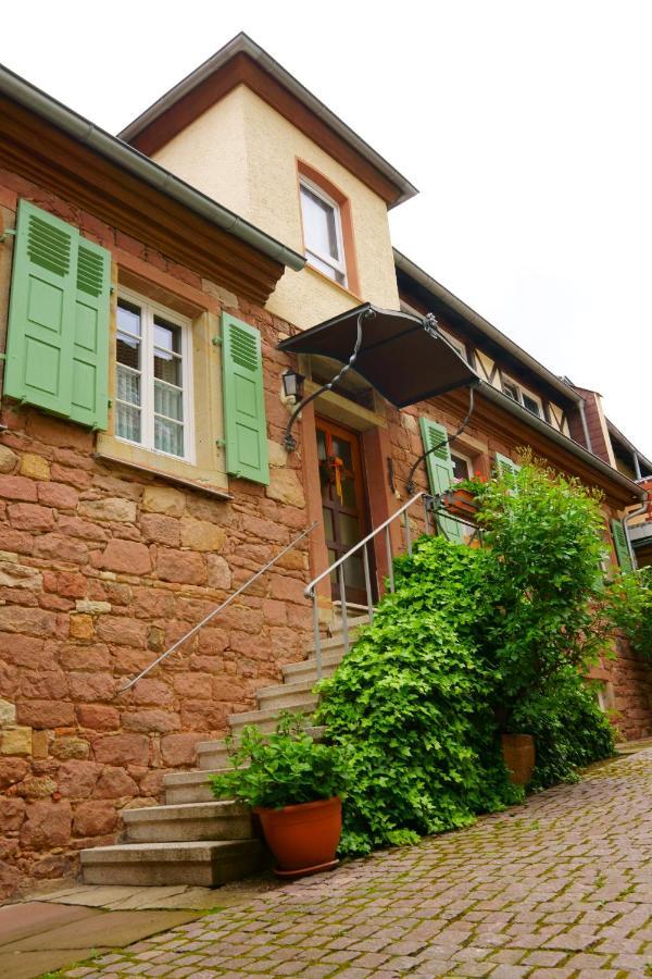 Gaestehaus Zum Weinbauer Rhodt unter Rietburg Exterior photo